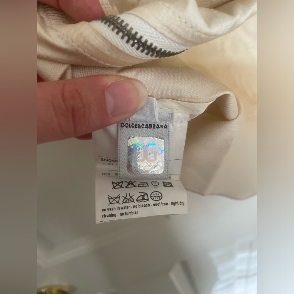 Dolce & Gabbana cream 100% silk blouse 38 - Picture 11 of 12